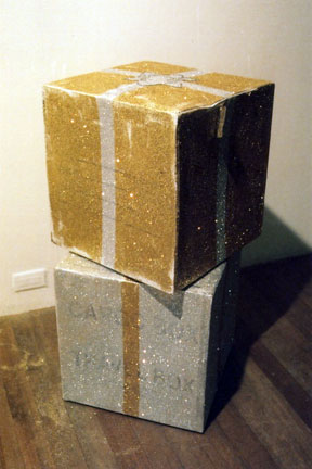 regalos project at Green Papaya Art Projects