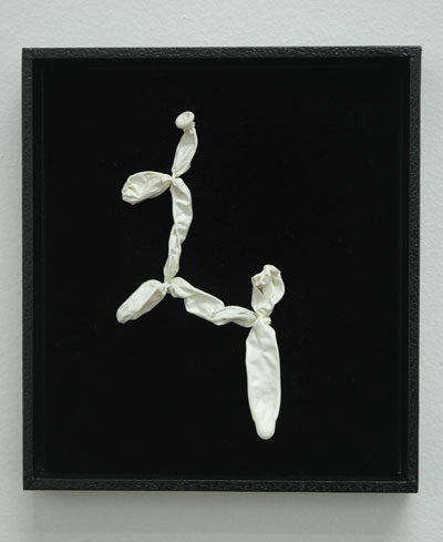 Deflated balloon dog by Jeffrey Songco, Steven Wolf Fine Arts.