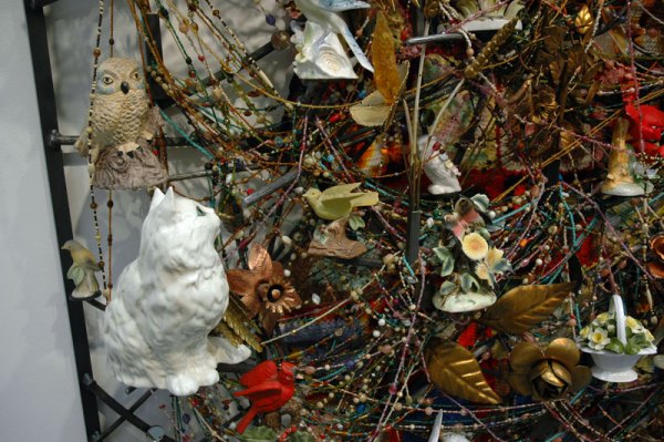 Nick Cave is making wall art that's not sewn! And it uses knickknacks! Lots of knickknacks!!!! Jack Shainman Gallery, New York.